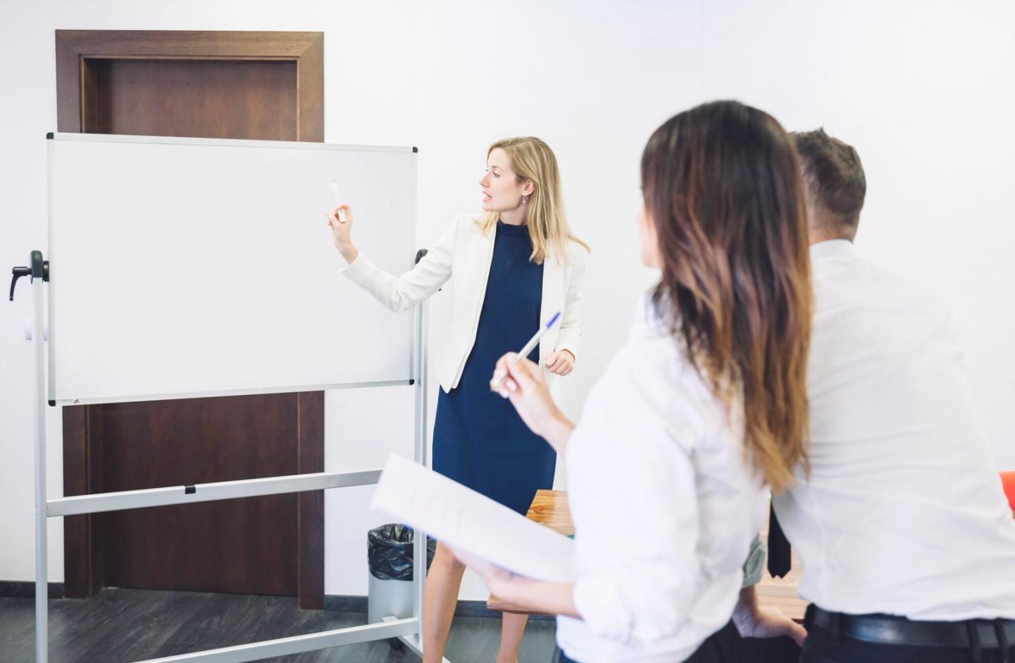 Espace de formation moderne pour professionnels de la finance